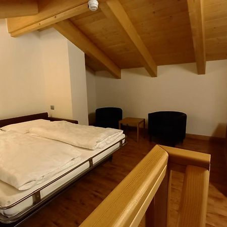 Hotel Monte Bondone Vaneze Bagian luar foto
