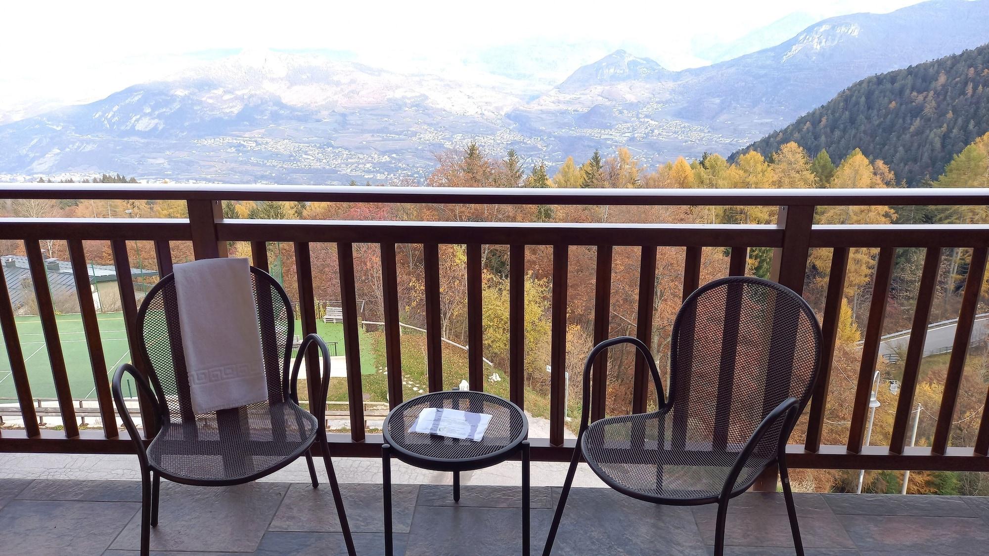 Hotel Monte Bondone Vaneze Bagian luar foto