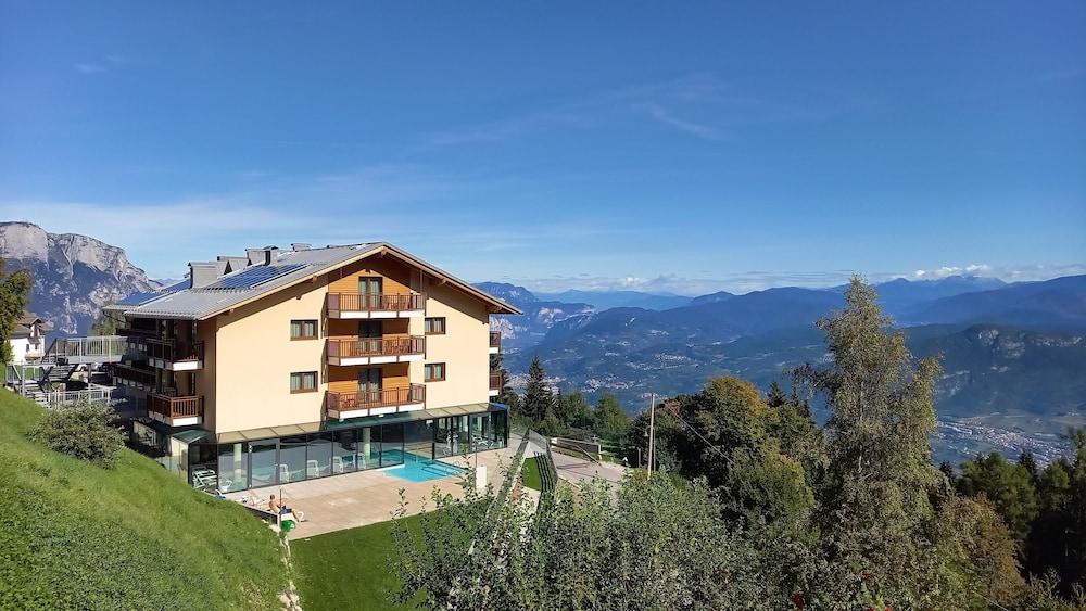 Hotel Monte Bondone Vaneze Bagian luar foto