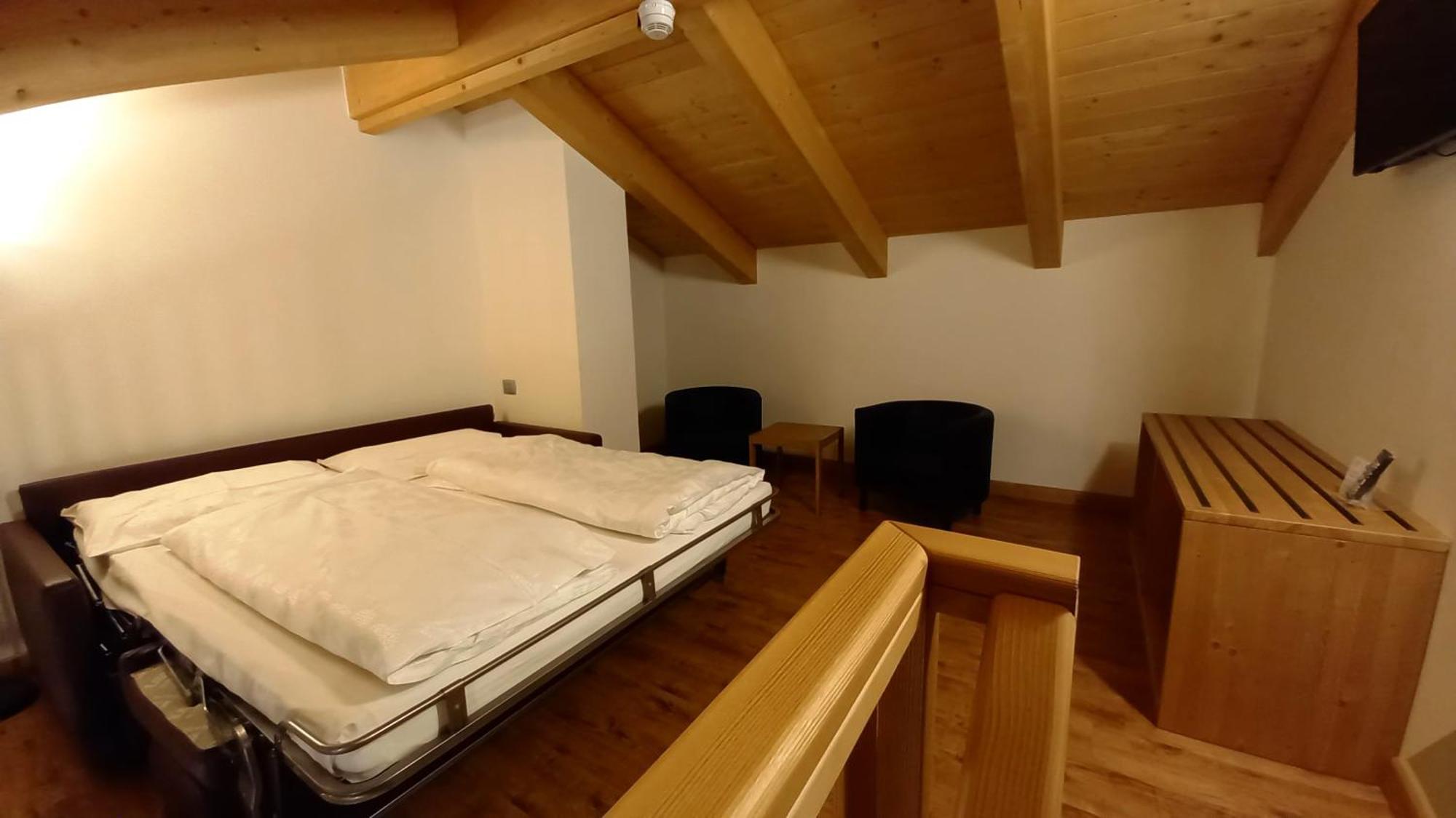 Hotel Monte Bondone Vaneze Bagian luar foto